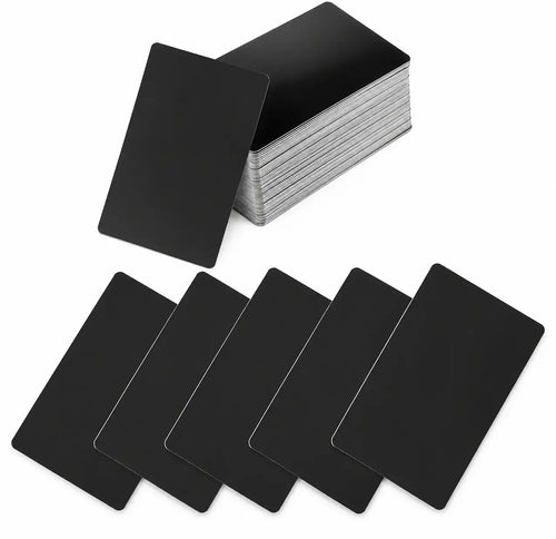 Aluminijasta vizitka z lasersko gravuro po meri