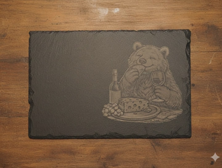 Postrežna deska z motivom medveda in napisom po želji