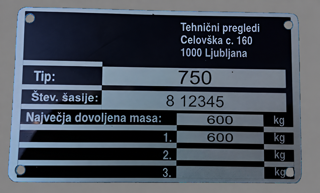 identifikacijska tablica vozila